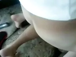 Tuhma teini on noin cum eroottinen porno