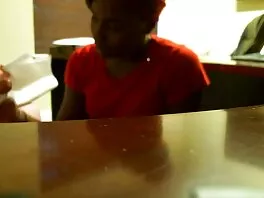 Lady Chef tarjoili homo pornoa manmeat