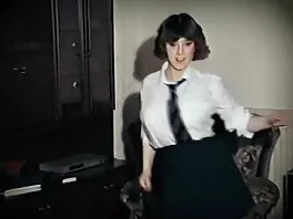 Upean vanha ja nuori porno näköiset tytöt menivät juhliin