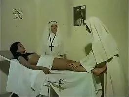 Terhakka nainen kukko porno naiset imee ja pillua nuolaisi